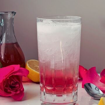 Sparkling rose lemonade in a glass